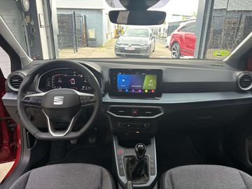 Car image 15