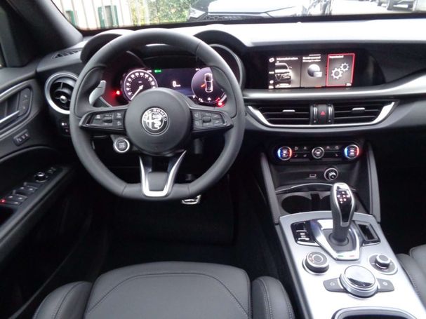 Alfa Romeo Stelvio AT8 Q4 154 kW image number 9