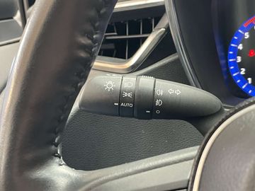 Car image 30