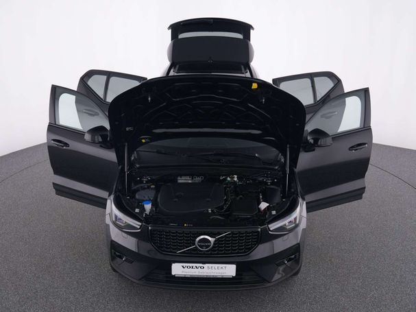 Volvo XC40 B4 Ultimate Dark 145 kW image number 14