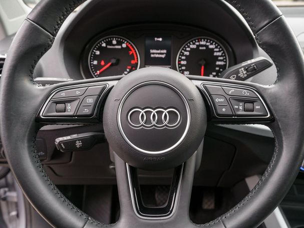 Audi Q2 35 TFSI S-line 110 kW image number 12