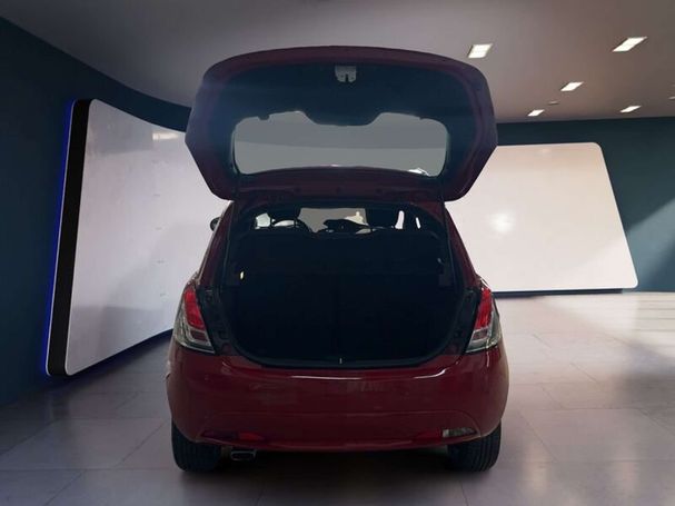 Lancia Ypsilon 51 kW image number 7