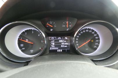 Car image 31