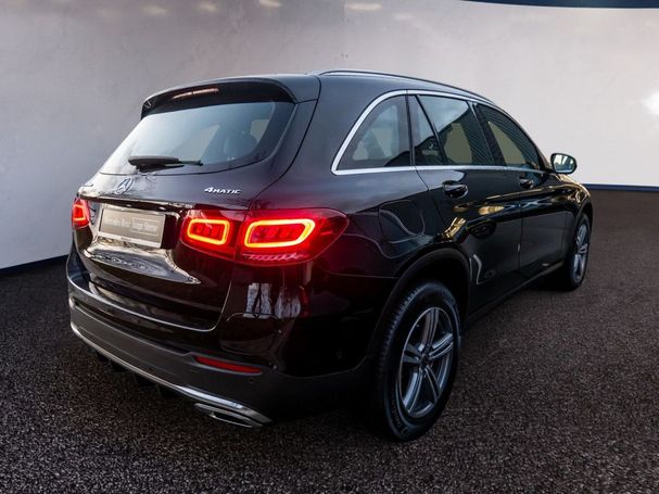 Mercedes-Benz GLC 300 de 225 kW image number 3