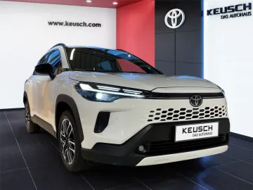 Car image 18