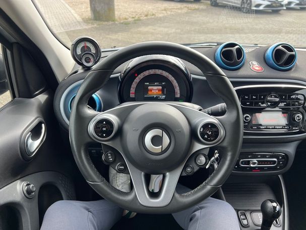 Smart ForFour EQ passion 60 kW image number 17