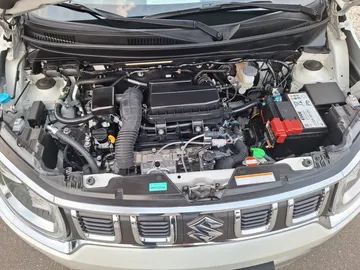 Car image 19