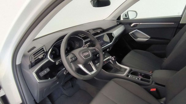 Audi Q3 45 TFSIe S tronic Advanced 180 kW image number 4