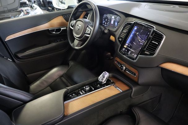 Volvo XC90 AWD Inscription 173 kW image number 25