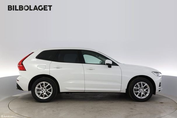 Volvo XC60 D4 Momentum 141 kW image number 2