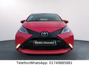 Car image 5
