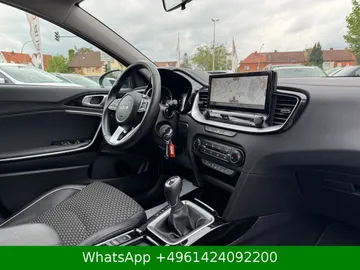 Car image 23