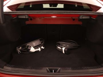 Car image 36