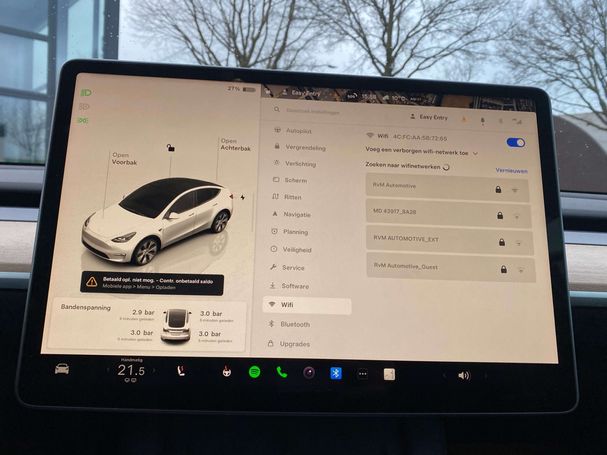 Tesla Model Y Long Range AWD 378 kW image number 38