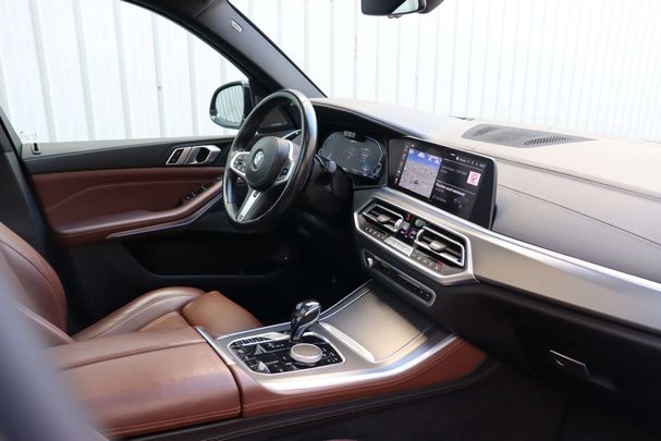 BMW X5 45e xDrive 290 kW image number 22