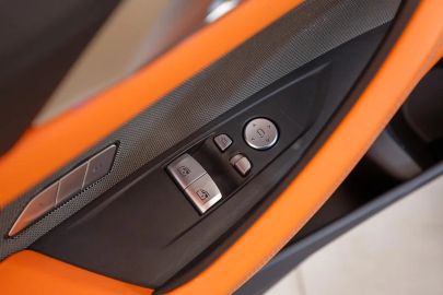 Car image 33