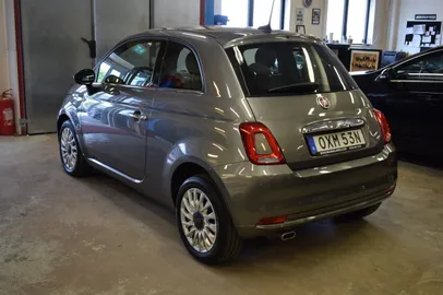 Car image 5