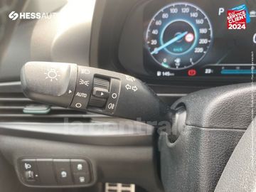 Car image 35