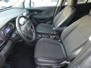 Car image 15