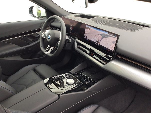 BMW 520d Touring 145 kW image number 4