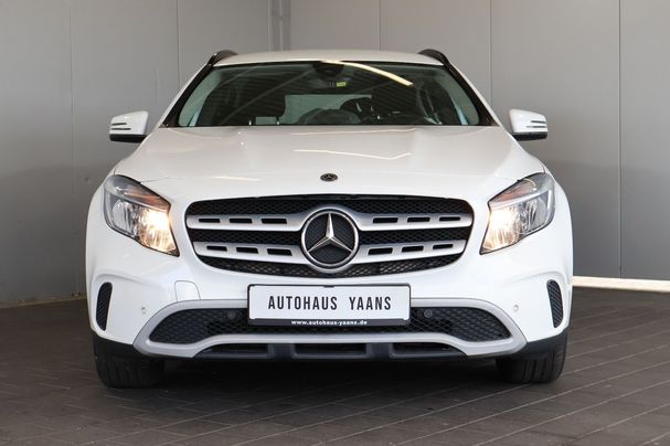 Mercedes-Benz GLA 200 d 100 kW image number 3