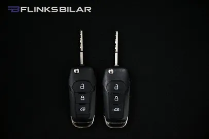 Car image 28