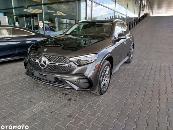 Mercedes-Benz GLC 300 245 kW image number 1