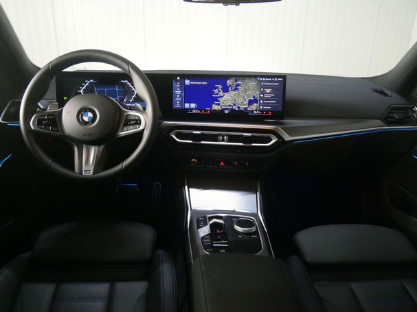 BMW 318i Touring 115 kW image number 4