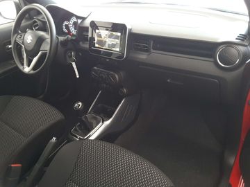 Car image 10