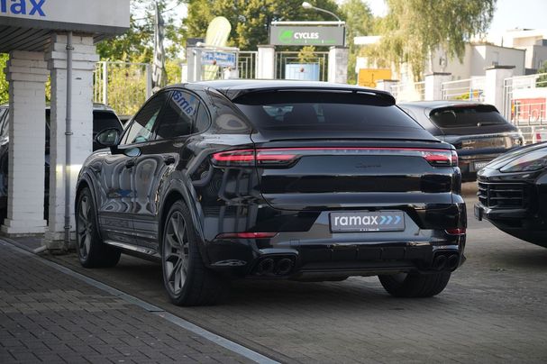 Porsche Cayenne Coupé E-Hybrid 340 kW image number 9