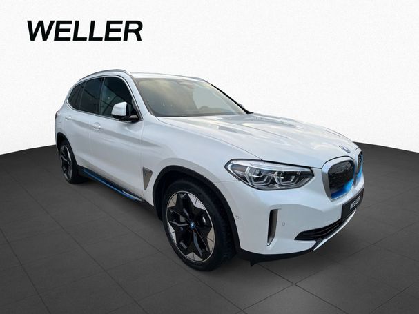 BMW iX3 210 kW image number 3