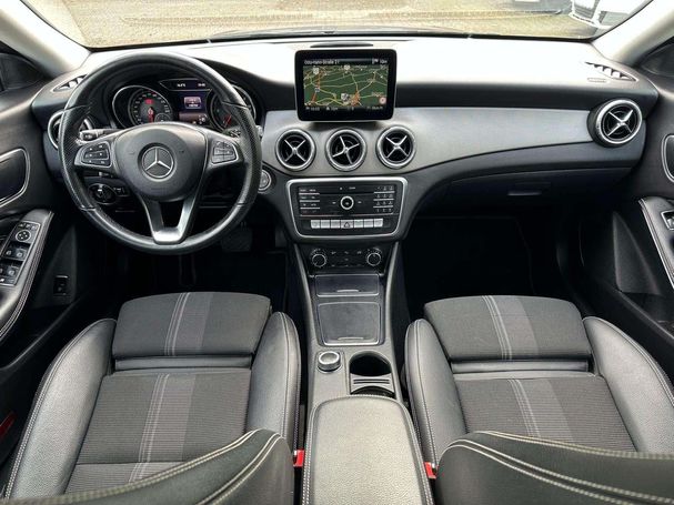 Mercedes-Benz CLA 220 Urban 125 kW image number 28