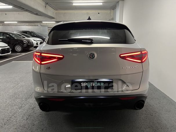 Alfa Romeo Stelvio 2.2 Diesel AT8 Q4 140 kW image number 3