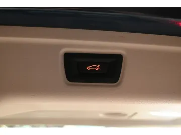 Car image 45