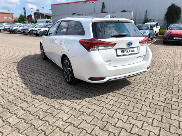 Toyota Auris Touring Sports Hybrid 100 kW image number 4