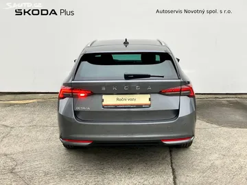 Car image 35