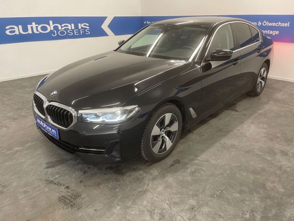 BMW 520d xDrive 140 kW image number 1