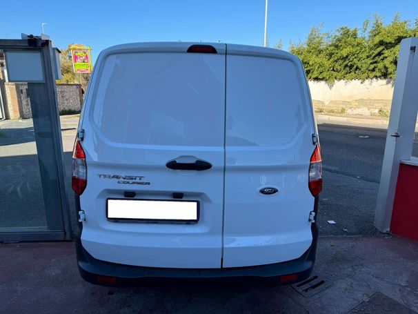 Ford Transit Courier 1.5 55 kW image number 4