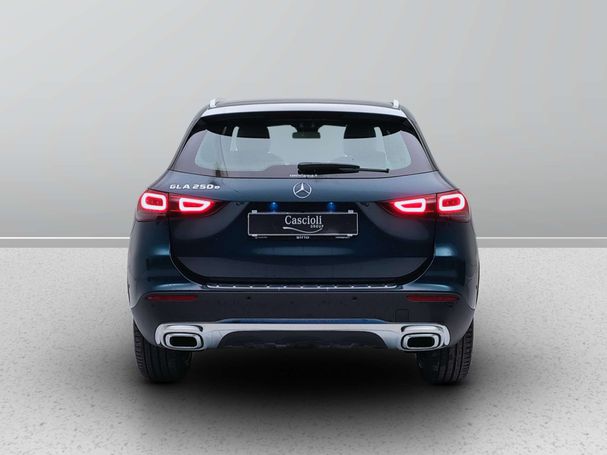 Mercedes-Benz GLA 250 e PHEV 160 kW image number 3