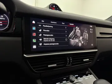 Car image 38