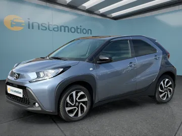 Car image 1