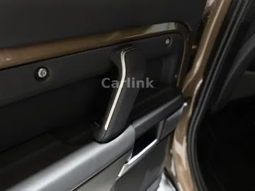 Car image 45