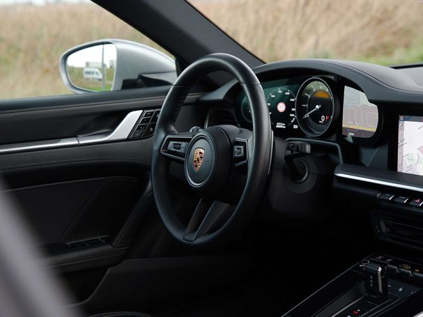 Porsche 992 Carrera 4S 332 kW image number 24