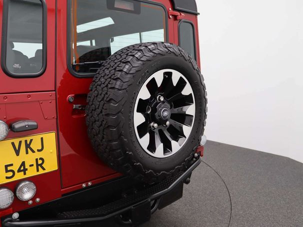 Land Rover Defender 291 kW image number 44