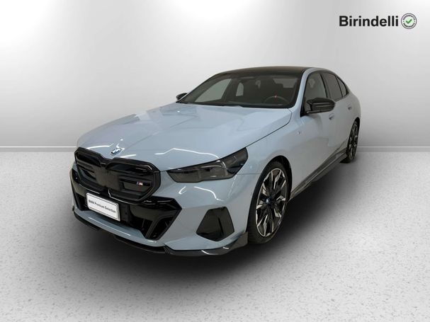 BMW i5 M60 442 kW image number 1