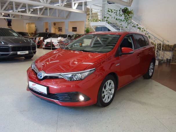 Toyota Auris 100 kW image number 1