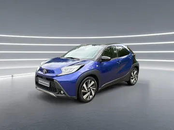 Car image 1