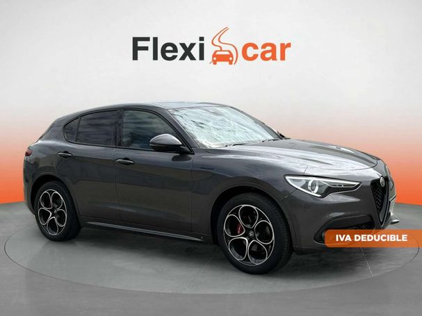 Alfa Romeo Stelvio 2.2 Q4 154 kW image number 2