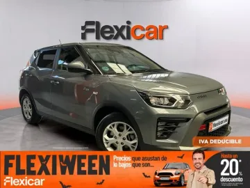 Car image 2