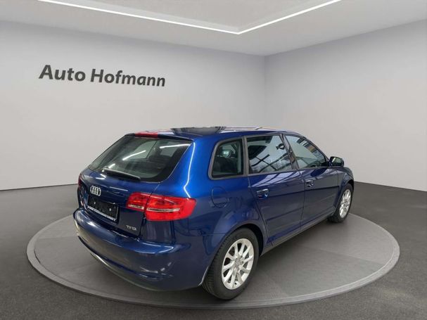 Audi A3 1.4 TFSI Sportback Ambition 92 kW image number 2